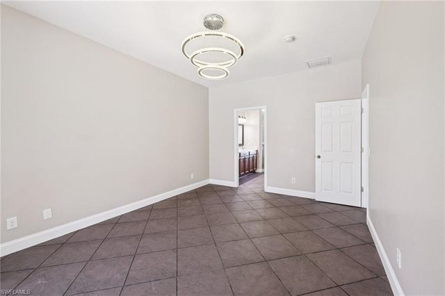 18310 Plumbago CT, Lehigh Acres, FL 33972