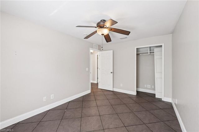 18310 Plumbago CT, Lehigh Acres, FL 33972