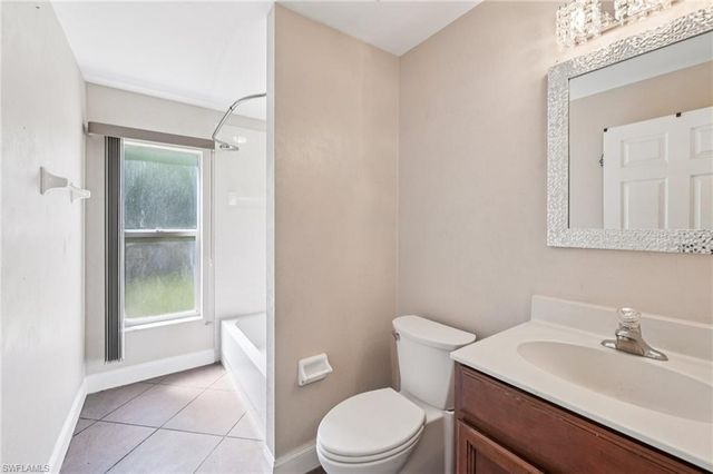 18310 Plumbago CT, Lehigh Acres, FL 33972