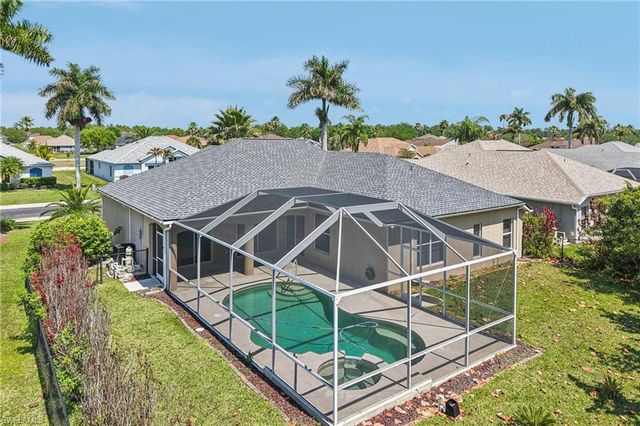 18310 Plumbago CT, Lehigh Acres, FL 33972