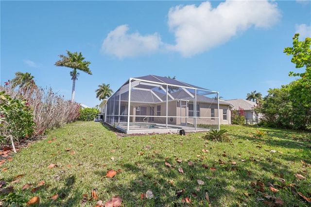 18310 Plumbago CT, Lehigh Acres, FL 33972