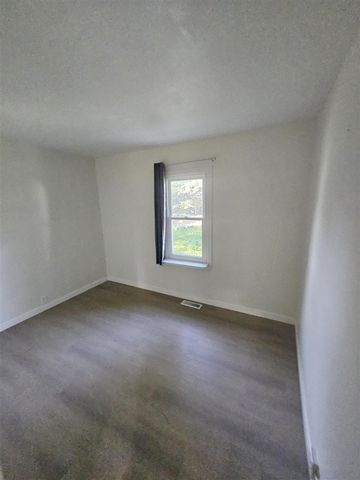 1221 S Congress Street, Ypsilanti, MI 48197