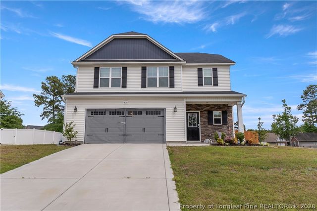 4635 Scenic Pines Drive, Hope Mills, NC 28348