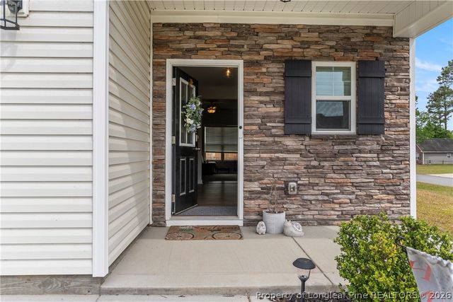 4635 Scenic Pines Drive, Hope Mills, NC 28348