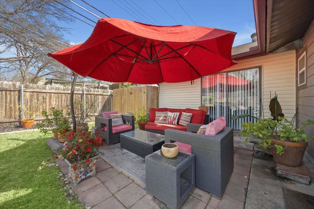 6702 Langston DR, Austin, TX 78723