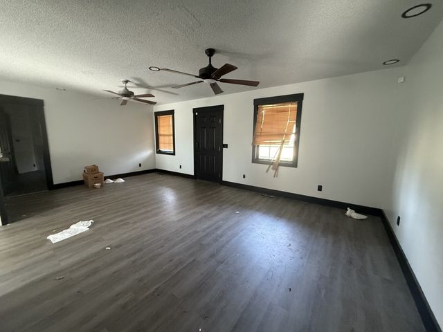 3784 Brookwood Dr, Cookeville, TN 38501