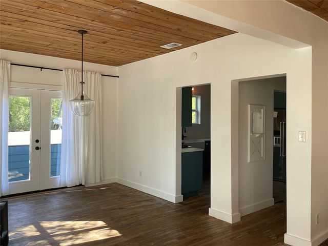 1233 Delano ST, Austin, TX 78721