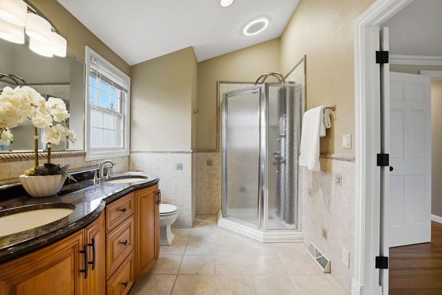 3941 Brook ROAD, Franksville, WI 53126