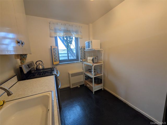 87-56 Francis Lewis Boulevard B45, Hollis, NY 11423