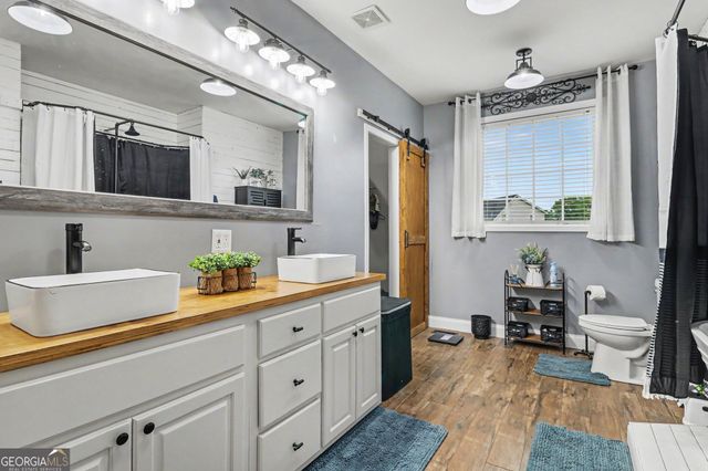 16 Carol Anne Drive, Murrayville, GA 30564