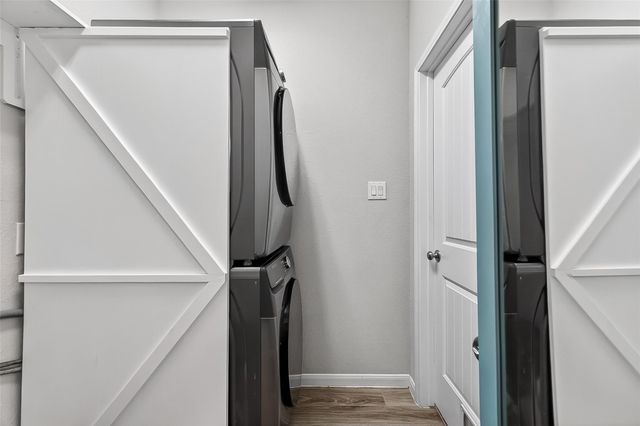 9607 Mystic Way, Mont Belvieu, TX 77523