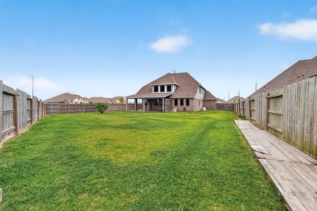 9607 Mystic Way, Mont Belvieu, TX 77523