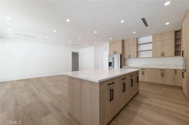4316 Topanga Canyon, Woodland Hills, CA 91364