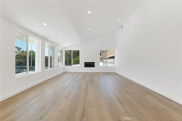 4316 Topanga Canyon, Woodland Hills, CA 91364