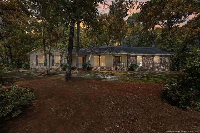 2909 Wessex Court, Fayetteville, NC 28306