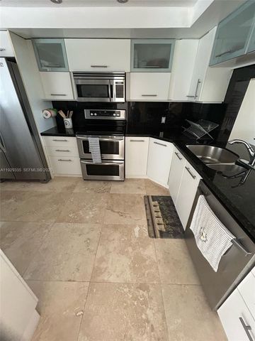 4000 NE 168th St 110A, North Miami Beach, FL 33160