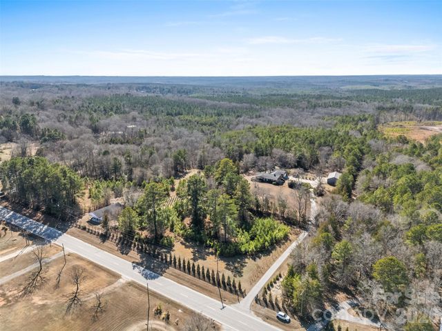 6330 Richburg Road, Great Falls, SC 29055