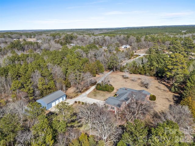 6330 Richburg Road, Great Falls, SC 29055