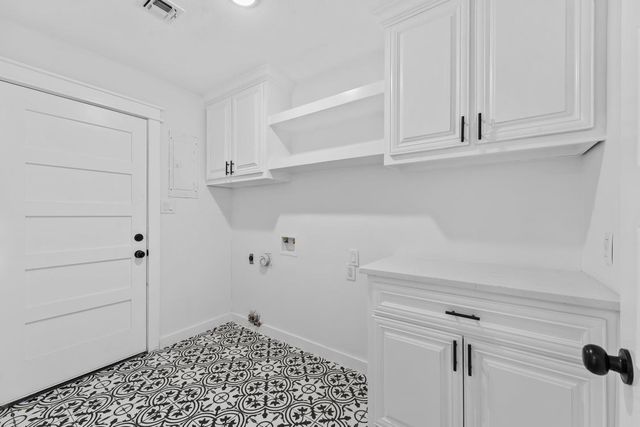1407 Hamlin Valley Drive, Houston, TX 77090