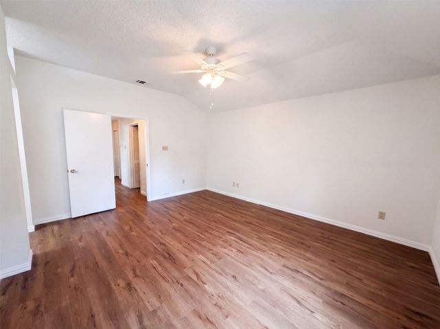 301 Hillside Court, Garland, TX 75043