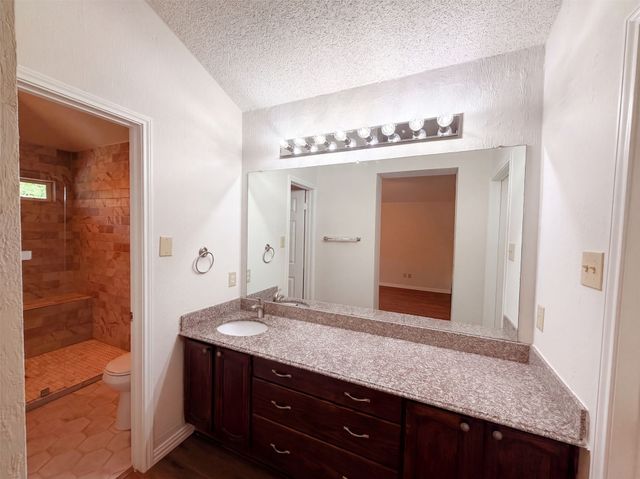 301 Hillside Court, Garland, TX 75043