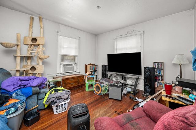 1120 Kirkwood Boulevard, Davenport, IA 52803