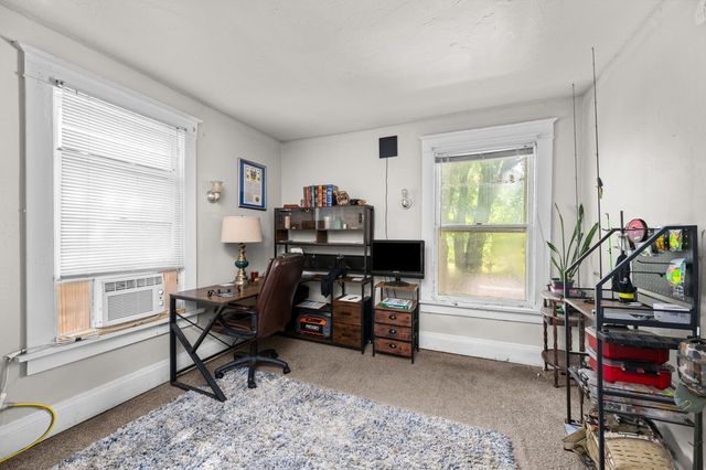 1120 Kirkwood Boulevard, Davenport, IA 52803