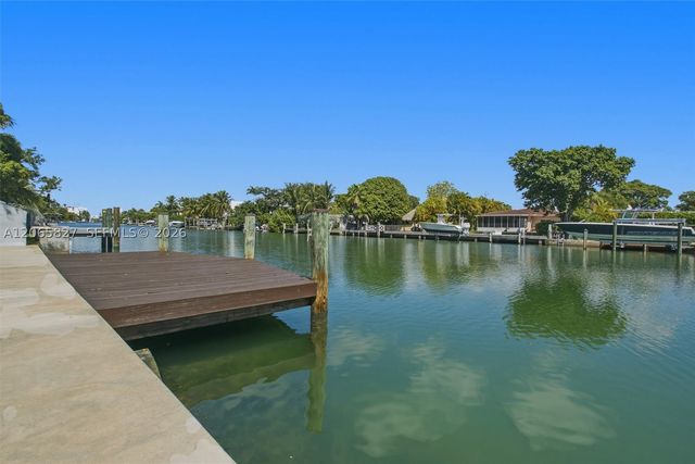 1525 Calais Dr, Miami Beach, FL 33141
