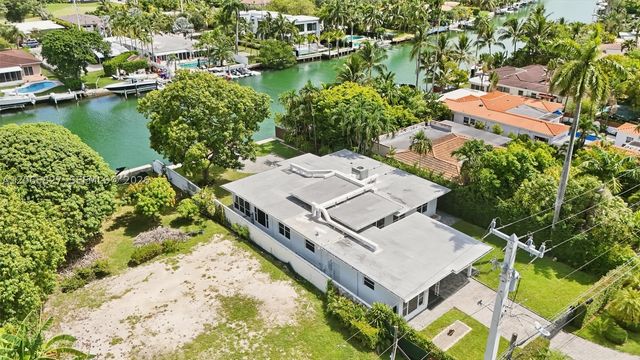 1525 Calais Dr, Miami Beach, FL 33141