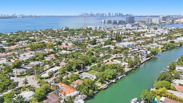 1525 Calais Dr, Miami Beach, FL 33141