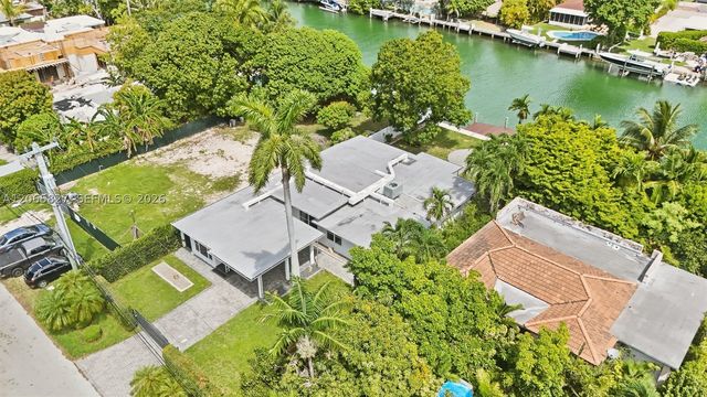 1525 Calais Dr, Miami Beach, FL 33141