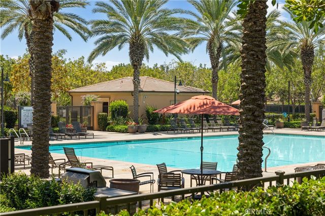 30 Larkfield, Irvine, CA 92620