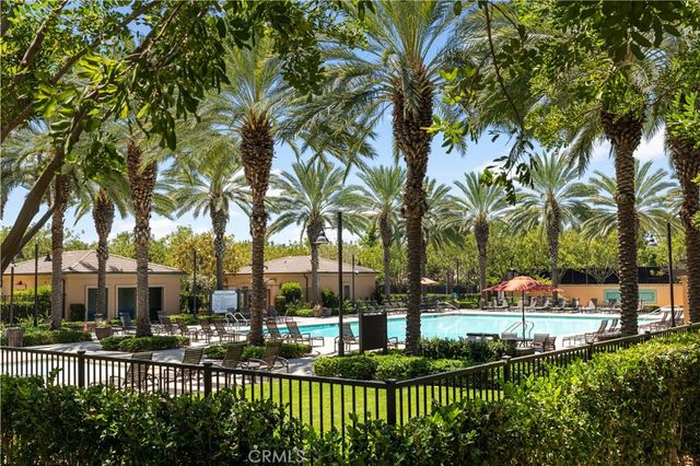 30 Larkfield, Irvine, CA 92620