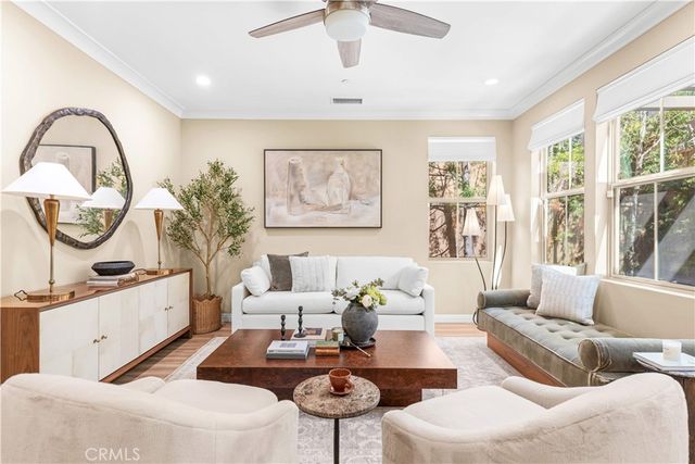 30 Larkfield, Irvine, CA 92620