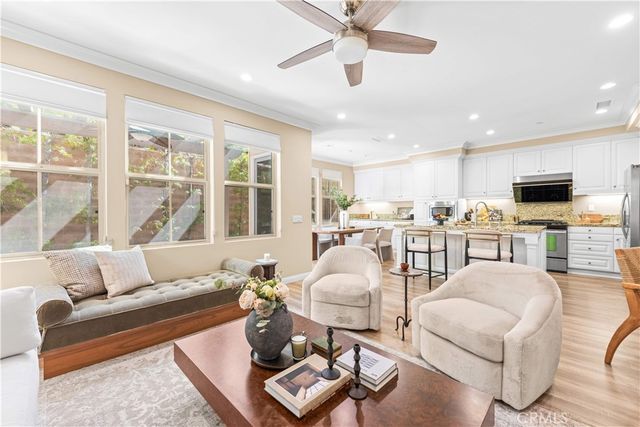 30 Larkfield, Irvine, CA 92620