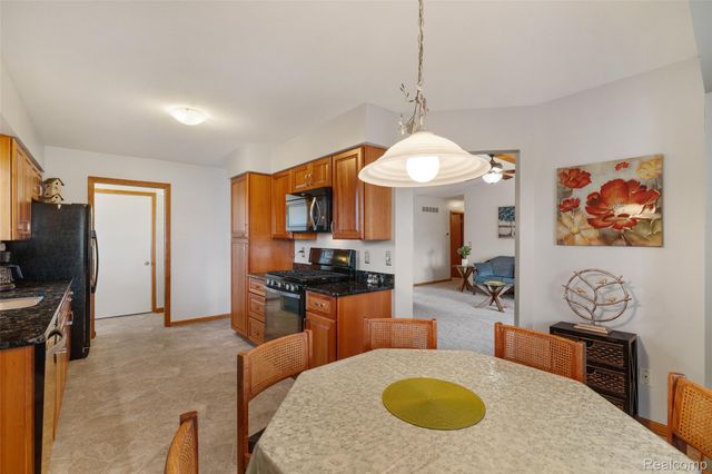 46405 Oaklawn Street, Macomb Township, MI 48042