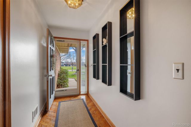 46405 Oaklawn Street, Macomb Township, MI 48042