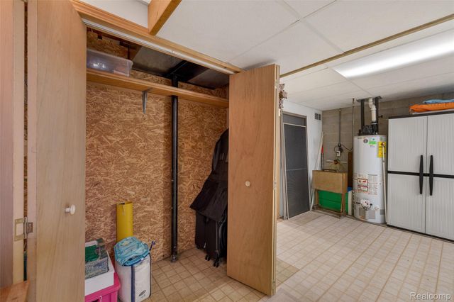 46405 Oaklawn Street, Macomb Township, MI 48042