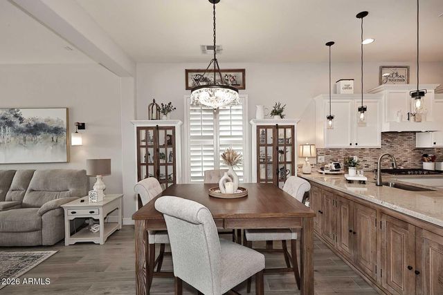 20615 W NELSON Place, Buckeye, AZ 85396