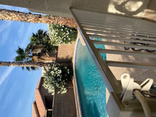 1277 W Myrna Lane, Tempe, AZ 85284