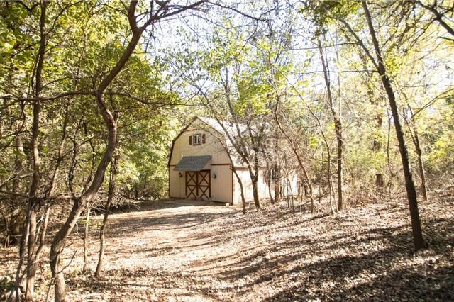 11512 Robinwood Lane, Oklahoma City, OK 73131