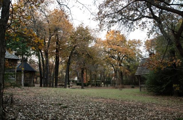 11512 Robinwood Lane, Oklahoma City, OK 73131