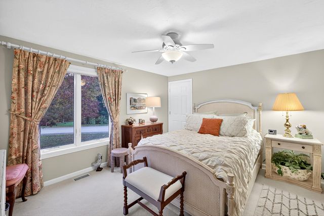 1 Par 3 Court UNIT 1, Mashpee, MA 02649