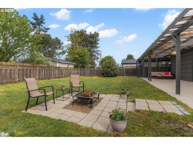 2235 Ne 122ND Ave, Portland, OR 97230