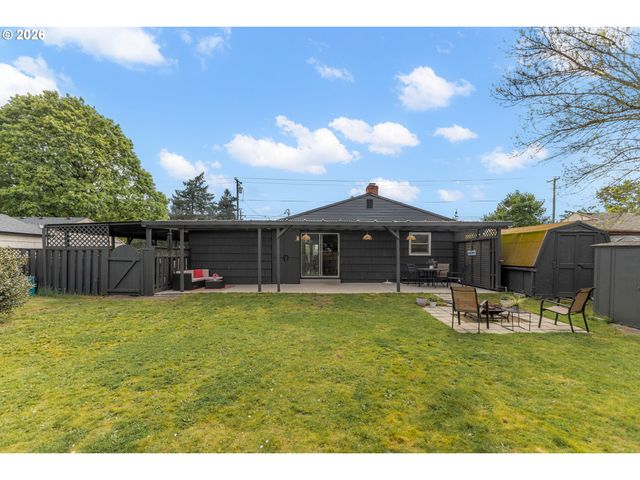 2235 Ne 122ND Ave, Portland, OR 97230