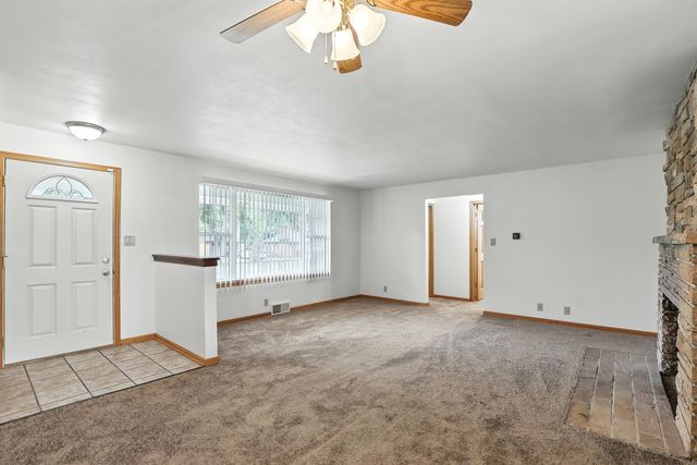 1401 20th Street, Zion, IL 60099