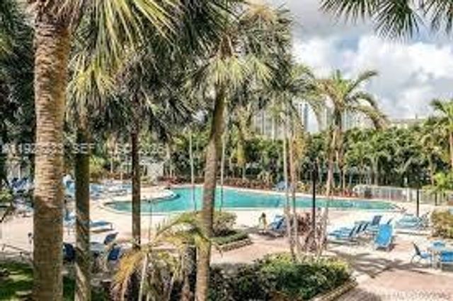 19380 Collins Ave 1423, Sunny Isles Beach, FL 33160