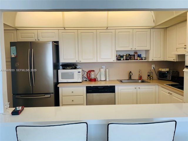 19380 Collins Ave 1423, Sunny Isles Beach, FL 33160