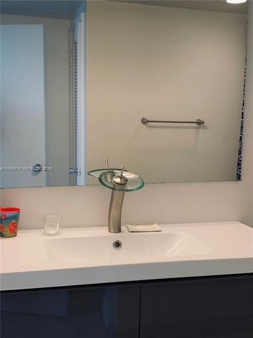 19380 Collins Ave 1423, Sunny Isles Beach, FL 33160