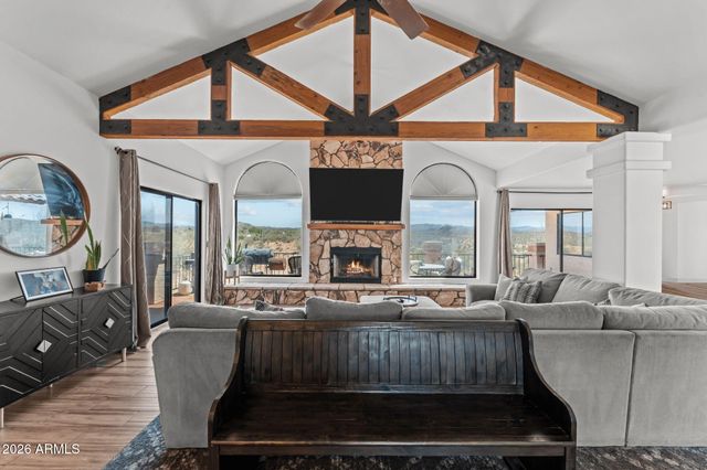 51015 N 292ND Avenue, Wickenburg, AZ 85390